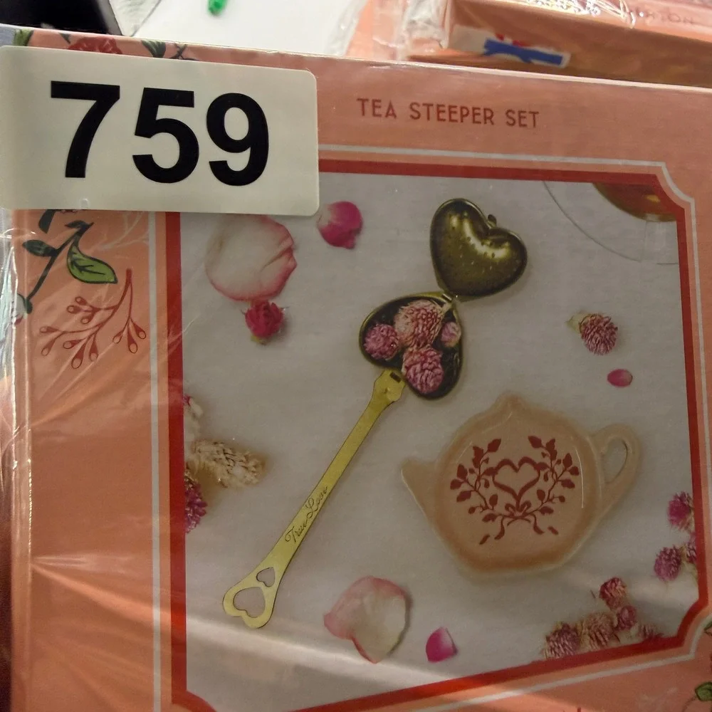 Bridgerton Tea Steeper Set Heart Infuser Teapot Rest Regencycore Romantic Gold